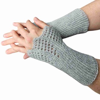 Strick-Set Hand-Stulpen mit Spitzen-Muster mit provisorischem Maschenanschlag aus der Brushed Armonia