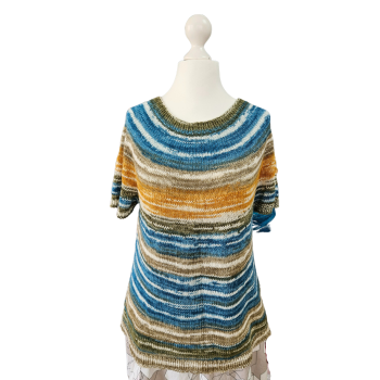 Strickset T-Shirt aus vier Landscape Bobbeln von Laines du Nord 